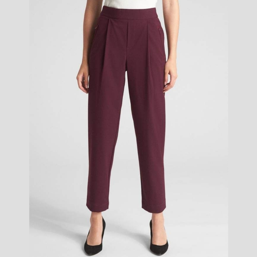 Gap High-waisted Pull-on Pleated Trousers